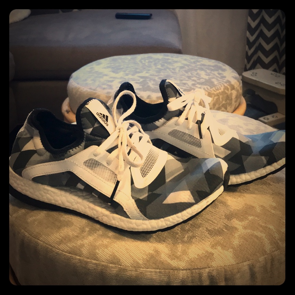 Adidas Sneakers